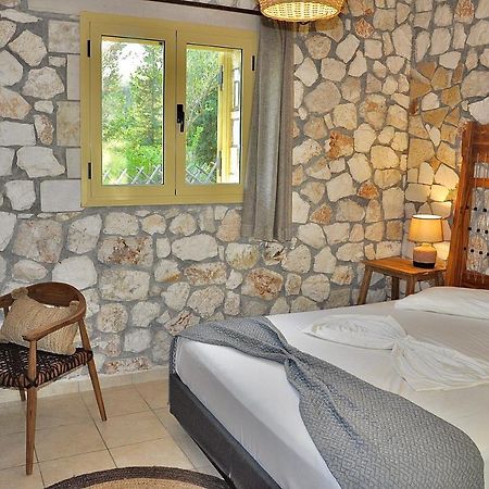 Stone Villa Kefaloniaprivatevillas 트라페자키 외부 사진
