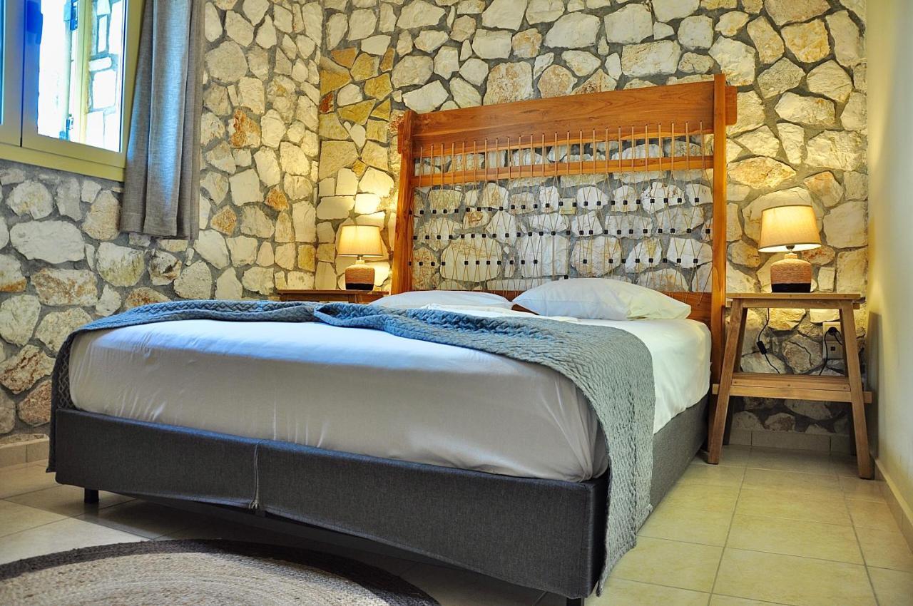 Stone Villa Kefaloniaprivatevillas 트라페자키 외부 사진